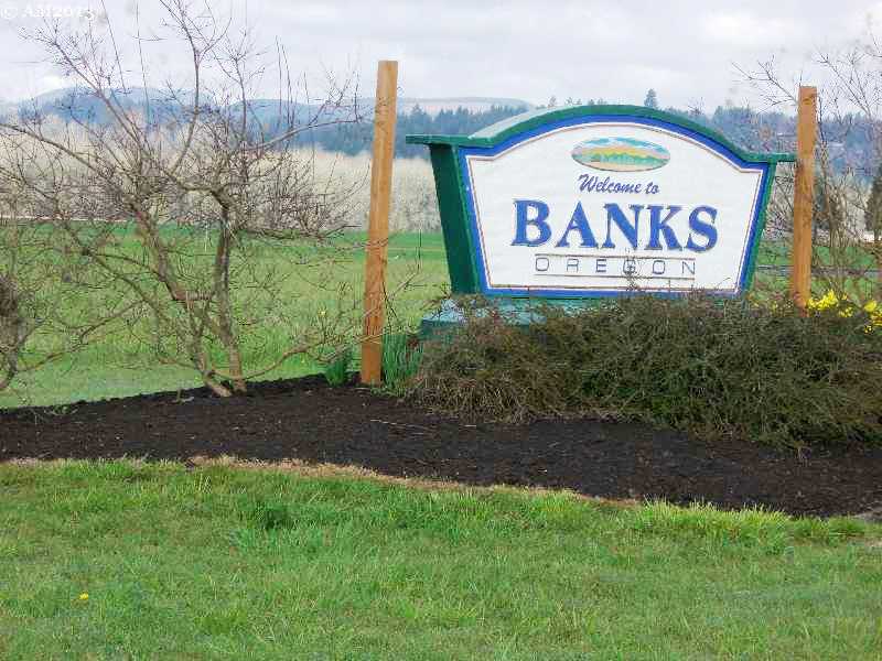 Banks, Oregon has a freshly painted sign to welcome the visitor.